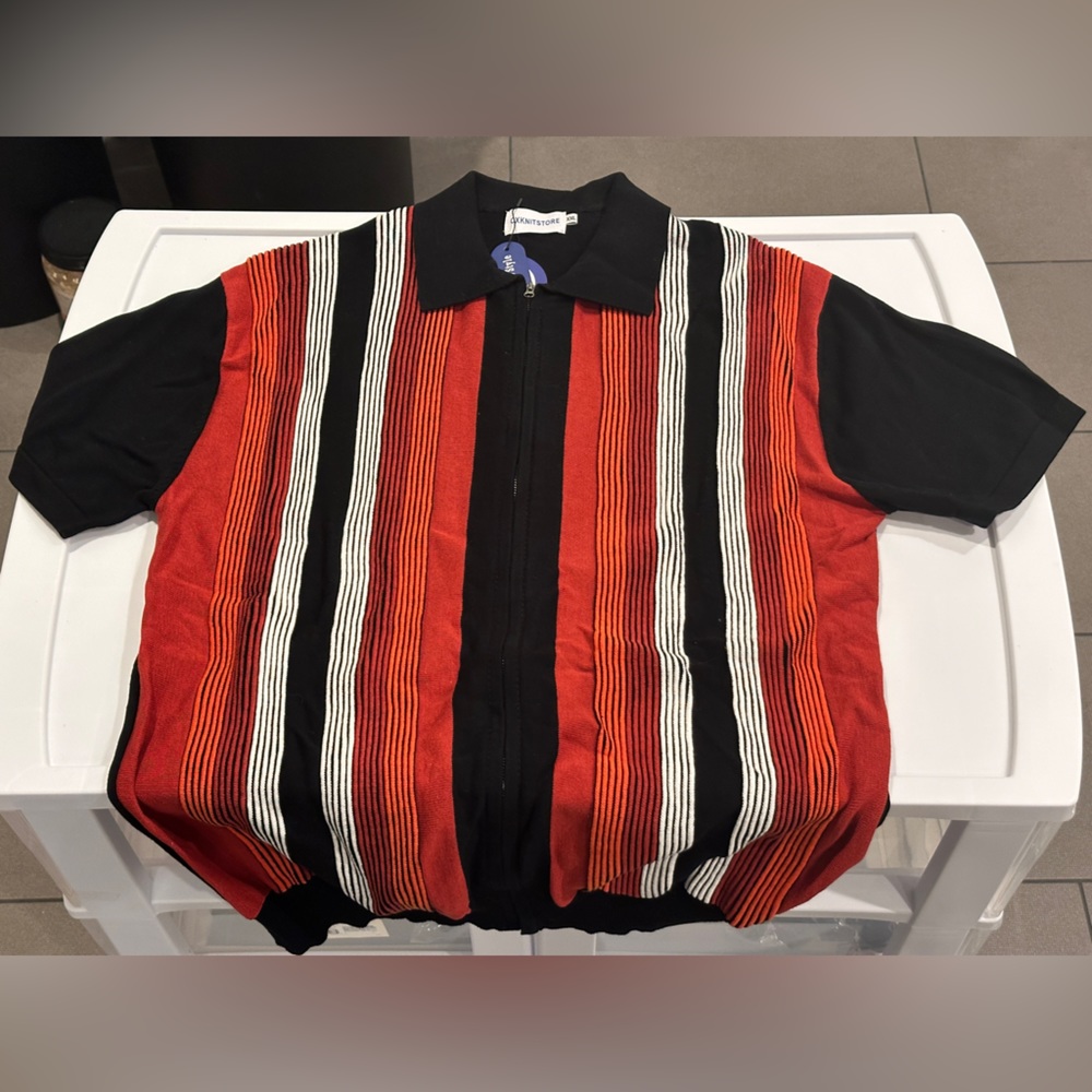 Casual 1960s mod zip dark retro knit polo